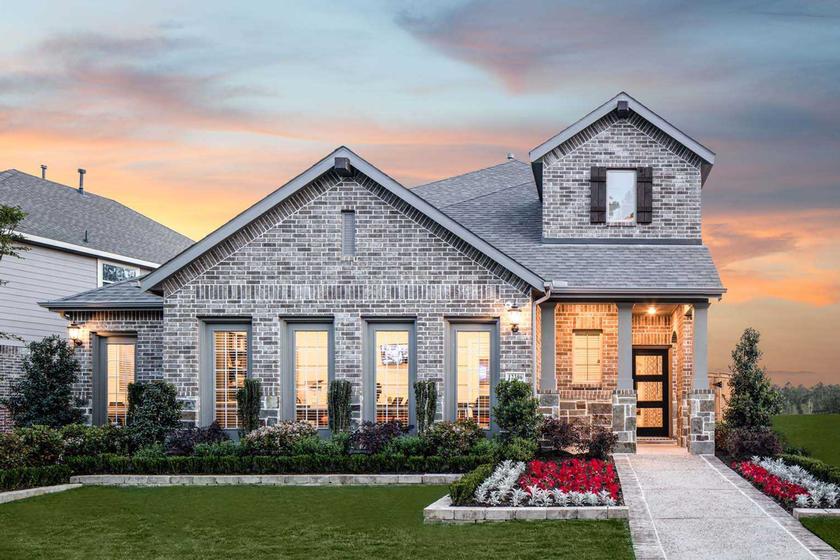 The Woodlands Hills Introduces Low-Maintenance Homesites with New Single-Family Residences by Highland Homes and David Weekly Homes