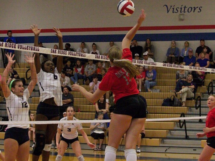 Ladies Volleyball: Oak Ridge takes the game against rival College Park - but it wasn't easy