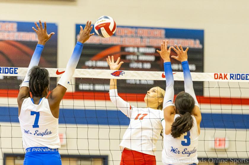 HS Volleyball: The Woodlands Claims District Opener In Front Of Energetic Oak Ridge Crowd
