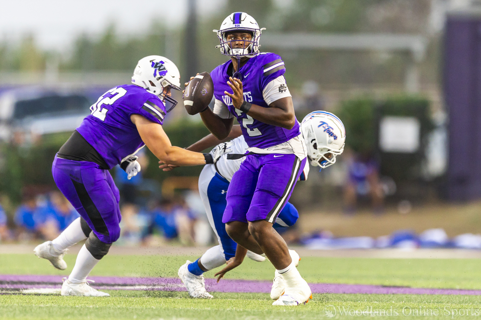 HS Football: Willis Rolls to Victory Behind Stellar Offense and Lockdown Defense