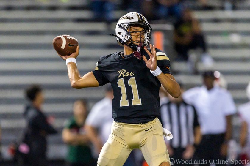 HS Football Playoffs: 13-6A Scores Perfect Record in the Bi-District Round of the UIL Playoffs