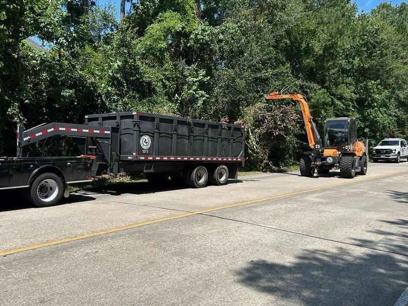 Precinct 3 continues storm debris removal effort