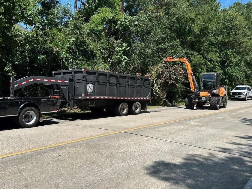 Precinct 3 continues storm debris removal effort | Woodlands Online