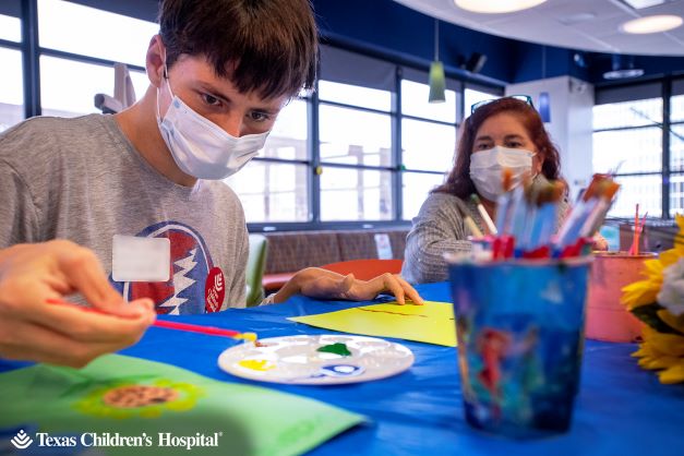Texas Children's Hospital patients send art and well wishes to refugees fleeing Ukraine