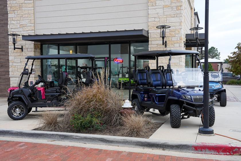 Conroe Golf Cars Opens in Pine Market