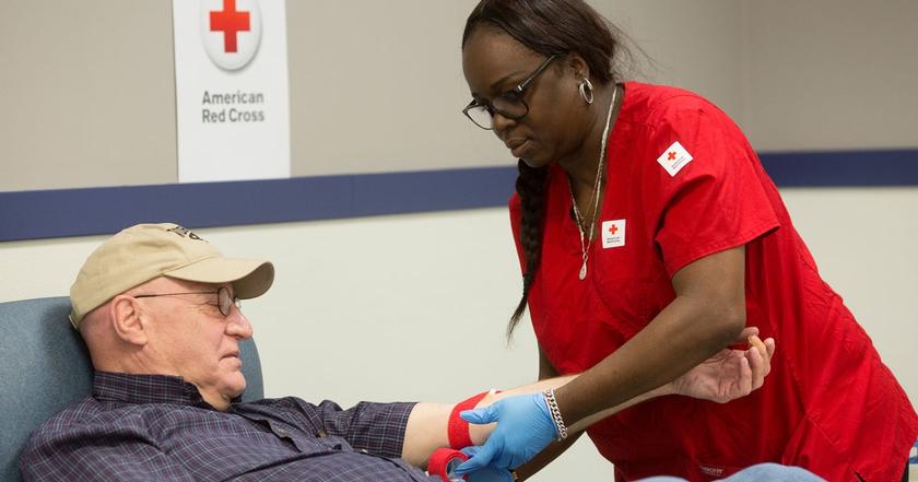 Red Cross declares emergency blood shortage – donate today!