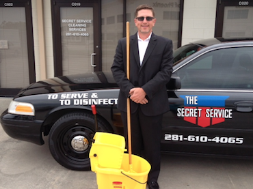The Secret Service, Cleaning Service: To serve and disinfect