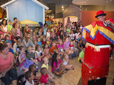 The Woodlands Children's Museum presents the magic of David Hinkin