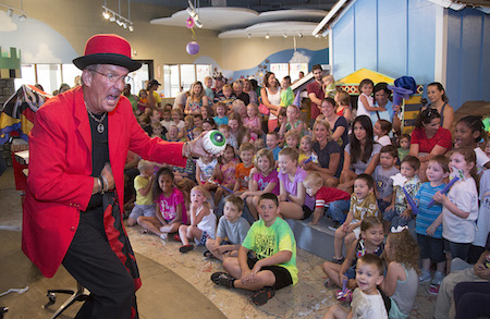 Making magic happen: The Woodlands Children’s Museum hosts Professor Hughdini