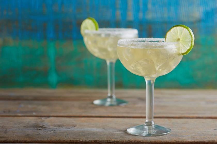 Margaritaville Lake Conroe says Cheers to National Margarita Day