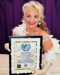 Houston Burlesque Artist Sets New World Record for World Burlesque Day 2024