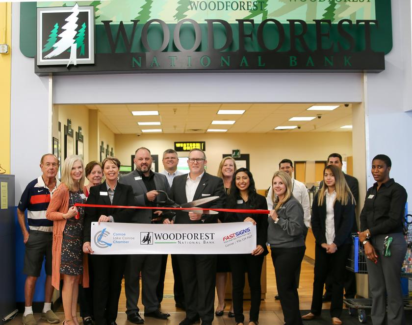 Woodforest National Bank Celebrates 25 Years of Convenient In-Store Banking