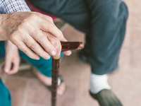 How Walking Can Help With Your Knee Pain
