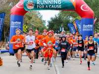 37th Annual YMCA Run Thru the Woods Returns Thanksgiving Morning to The Woodlands