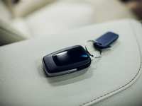 How Keyless Entry Systems Combine Ease and Protection