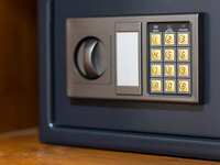 Choosing the Right Safe for Your Jewelry Business
