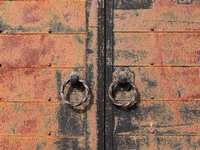Rust Prevention Tips and Indications That Your Metal Door Needs Replacement