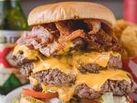 Mel's Country Cafe: reopened and taking reservations
