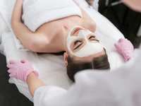 Inside Facial Treatments in the Woodlands for Busy Professionals