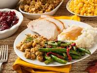5 Practical Tips for Enjoying Holiday Meals While Staying on Track