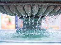A Guide For Removing White Scale in Your Fountain