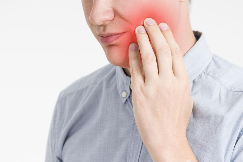 What to Do When an Adult Tooth Falls Out