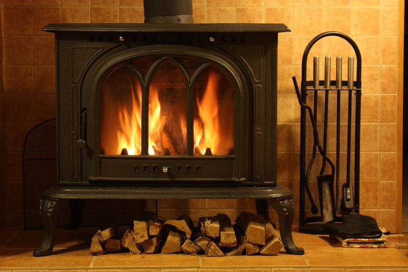 How to Clean Wood Stove Glass