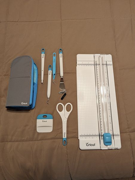 Cricut Tool Set - The Woodlands Texas Arts & Crafts For Sale - Arts &  Crafts Classifieds on Woodlands Online