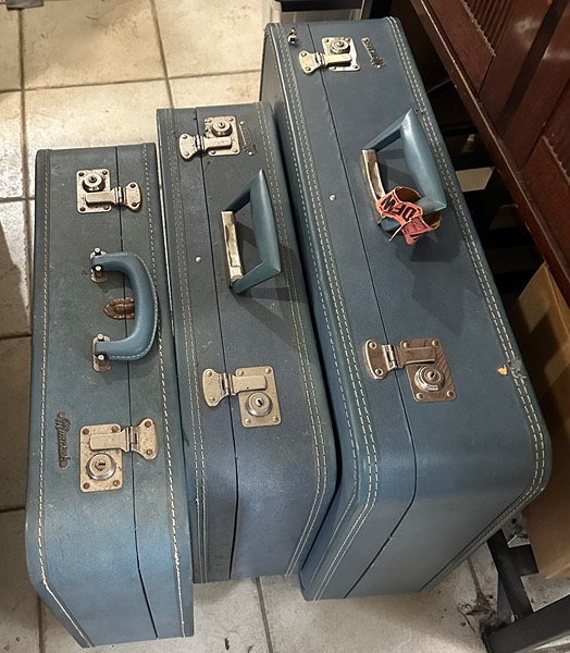 Luggage for sale in Tynwald South, Mashonaland East, Zimbabwe | Facebook  Marketplace | Facebook
