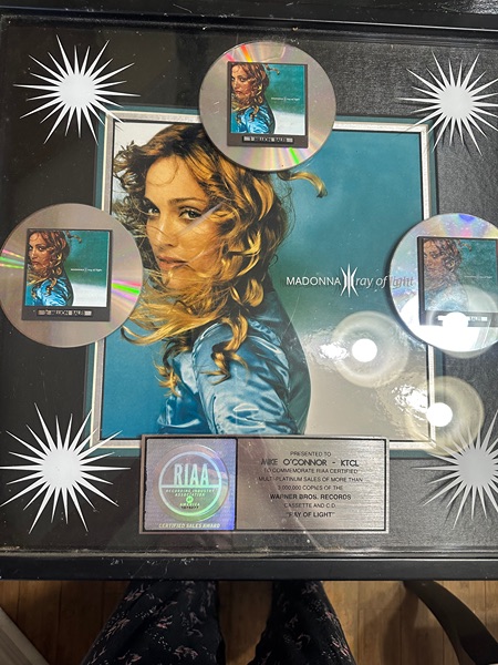 Madonna art music ray of light