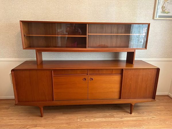 Midcentury modern, dining credenza hutch