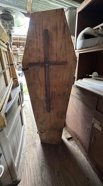 Halloween coffin wood decor