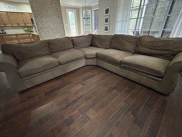 Sectional is 3 pieces