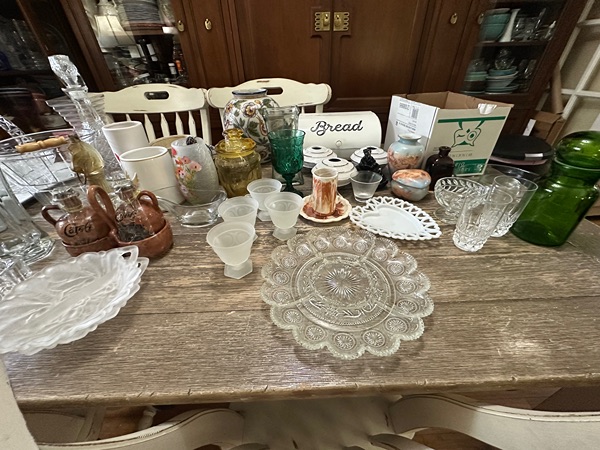 Vintage Glassware Indiana Westmoreland Anchor Hock