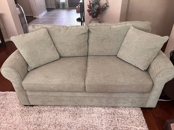 picture of love seat