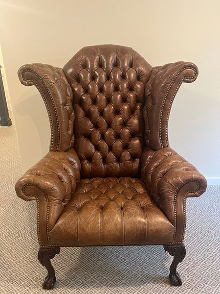 Stunning piece of furniture.