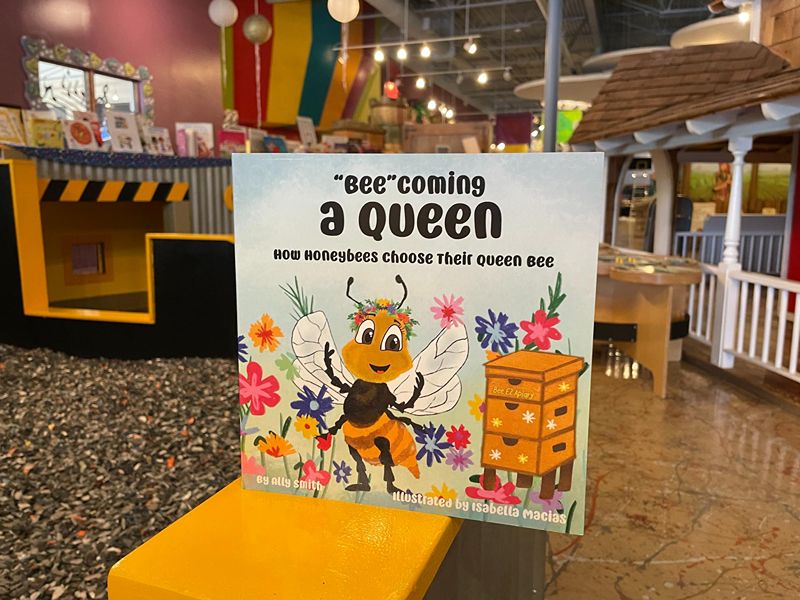 Storybook Theatre-Author visit with Ally Smith The Bee Lady - Vimarsana News