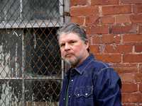 Acclaimed Americana Singer-Songwriter Chris Knight Performs in Concert