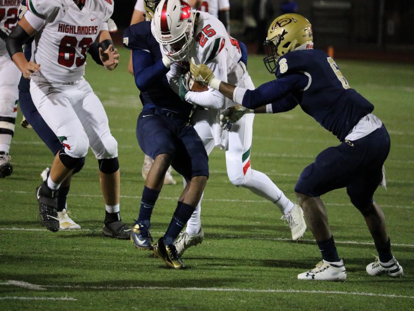 Klein Collins tops Klein, clinches playoff berth