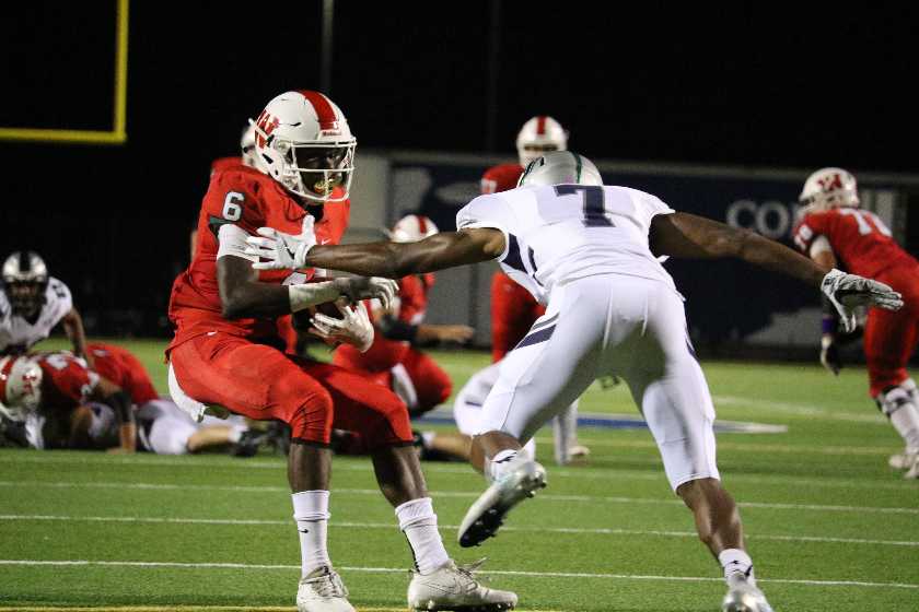 HS Football Play of the Game: College Park Cavaliers at The The Woodlandslanders -11/10/17