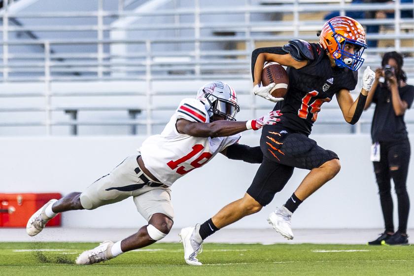 HS Football Highlights: South Houston vs Grand Oaks - 9/17/21